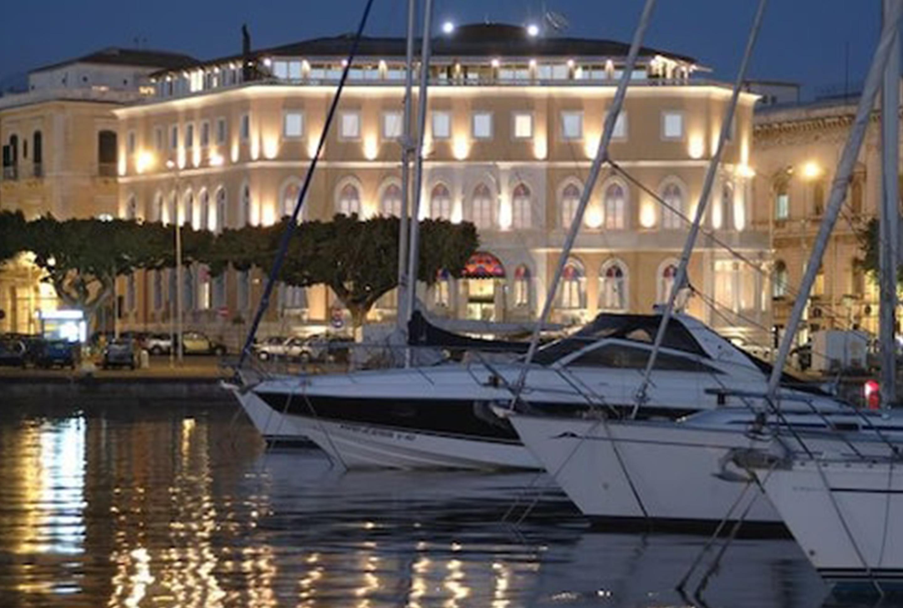 Grand Ortigia فندق سيراكوزا